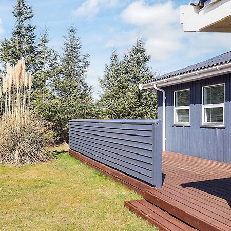 Three-Bedroom Holiday Home In Vaeggerlose 6 Bøtø By Exterior foto